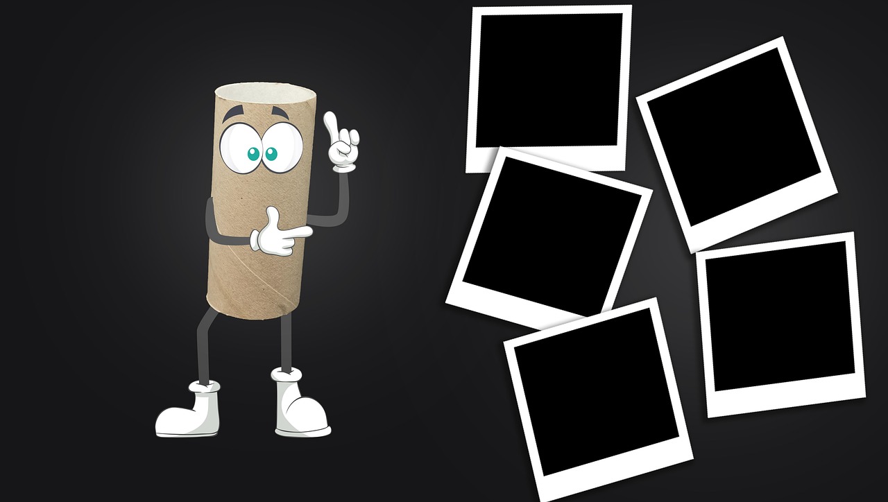 Rotolo di carta igienica vuoto trasformato in un progetto creativo fai-da-te.